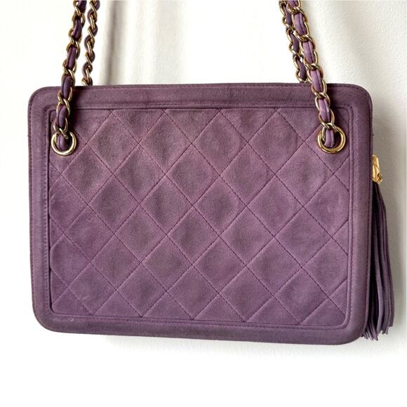 CHANEL Vintage Purple Quilted Suede Chain Link Shoulder Bag CC Logo Tassel Charm - Picture 9 of 16
